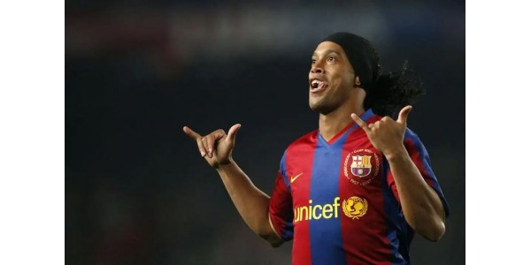 La libertà e la felicità sono le interpretazioni di Ronaldinho sul calcio